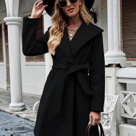 Cozy black belted Jacket coat - Picture 3 of 10